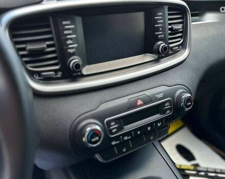 Кіа Соренто, об'ємом двигуна 2.4 л та пробігом 42 тис. км за 18900 $, фото 15 на Automoto.ua