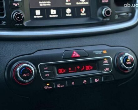 Кіа Соренто, об'ємом двигуна 3.3 л та пробігом 170 тис. км за 15990 $, фото 28 на Automoto.ua