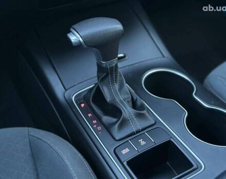 Кіа Соренто, об'ємом двигуна 3.3 л та пробігом 170 тис. км за 15990 $, фото 25 на Automoto.ua