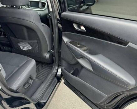 Кіа Соренто, об'ємом двигуна 0 л та пробігом 83 тис. км за 19500 $, фото 9 на Automoto.ua