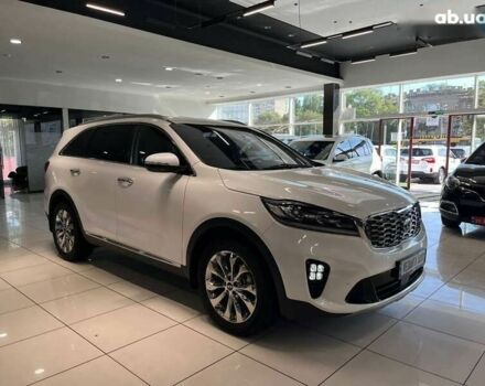 Киа Соренто, объемом двигателя 2 л и пробегом 95 тыс. км за 27500 $, фото 2 на Automoto.ua