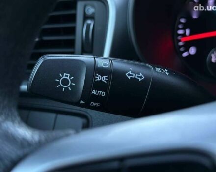 Кіа Соренто, об'ємом двигуна 3.3 л та пробігом 170 тис. км за 15990 $, фото 29 на Automoto.ua