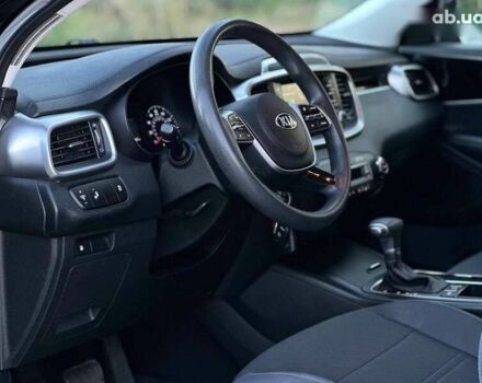Киа Соренто, объемом двигателя 3.3 л и пробегом 170 тыс. км за 16800 $, фото 12 на Automoto.ua