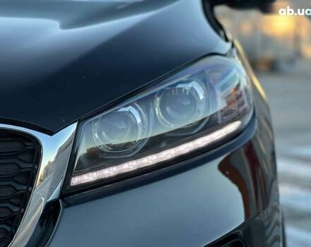 Кіа Соренто, об'ємом двигуна 3.3 л та пробігом 170 тис. км за 15990 $, фото 1 на Automoto.ua