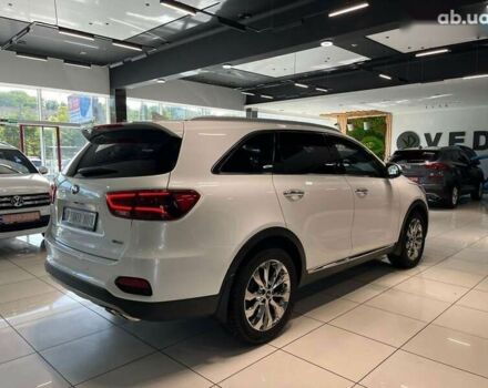 Киа Соренто, объемом двигателя 2 л и пробегом 95 тыс. км за 27500 $, фото 3 на Automoto.ua