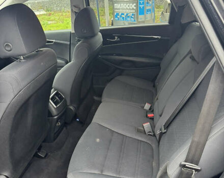 Киа Соренто, объемом двигателя 0 л и пробегом 170 тыс. км за 13800 $, фото 6 на Automoto.ua