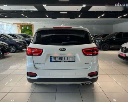 Киа Соренто, объемом двигателя 2 л и пробегом 95 тыс. км за 27500 $, фото 4 на Automoto.ua