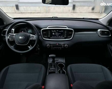 Киа Соренто, объемом двигателя 3.3 л и пробегом 170 тыс. км за 18190 $, фото 22 на Automoto.ua