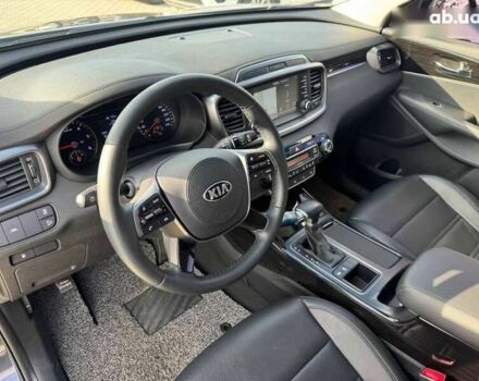 Киа Соренто, объемом двигателя 2 л и пробегом 91 тыс. км за 26500 $, фото 13 на Automoto.ua