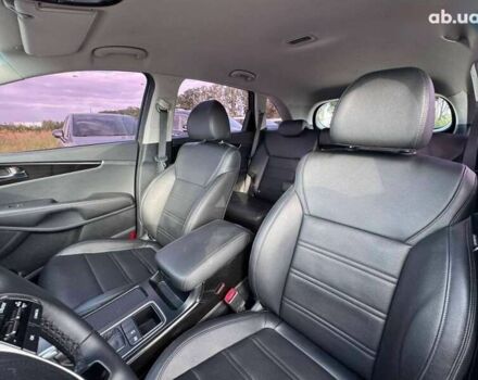 Киа Соренто, объемом двигателя 2 л и пробегом 91 тыс. км за 26500 $, фото 21 на Automoto.ua