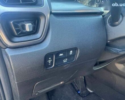 Кіа Соренто, об'ємом двигуна 0 л та пробігом 45 тис. км за 33000 $, фото 10 на Automoto.ua