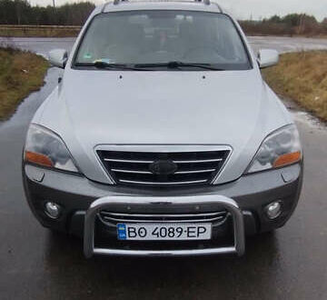 Киа Соренто, объемом двигателя 2.5 л и пробегом 163 тыс. км за 6000 $, фото 1 на Automoto.ua