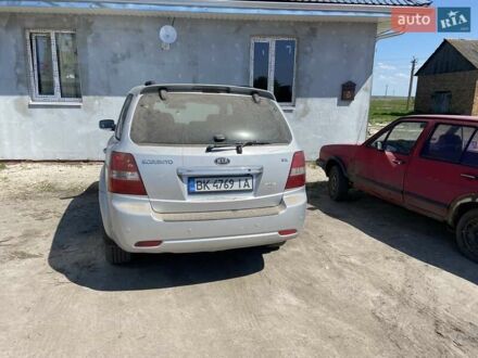 Киа Соренто 2007 в Ровно на Automoto.ua Киа Соренто, объемом двигателя 2.5 л и пробегом 300 тыс. км за 9800 $, фото 1 на Automoto.ua