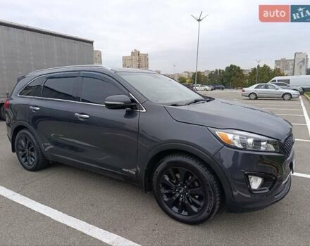 Киа Соренто, объемом двигателя 3.3 л и пробегом 210 тыс. км за 17500 $, фото 1 на Automoto.ua