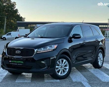 Киа Соренто, объемом двигателя 3.3 л и пробегом 170 тыс. км за 15990 $, фото 1 на Automoto.ua
