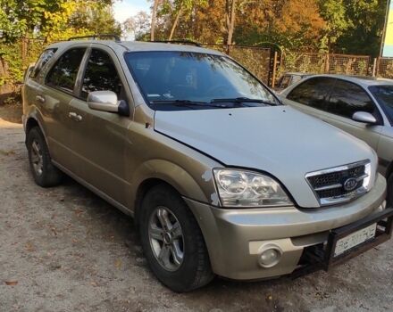 Желтый Киа Соренто, объемом двигателя 3.5 л и пробегом 350 тыс. км за 3300 $, фото 1 на Automoto.ua