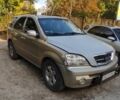 Желтый Киа Соренто, объемом двигателя 3.5 л и пробегом 350 тыс. км за 3300 $, фото 1 на Automoto.ua