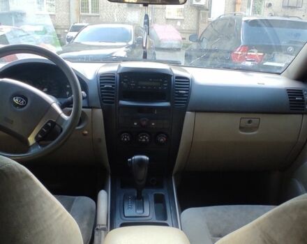 Желтый Киа Соренто, объемом двигателя 3.5 л и пробегом 350 тыс. км за 3300 $, фото 5 на Automoto.ua