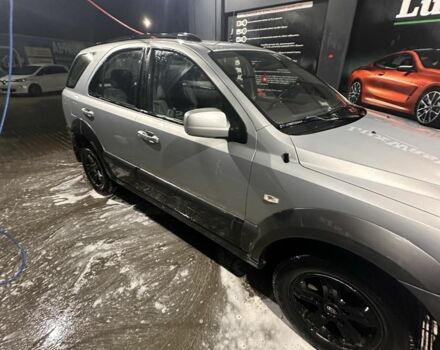 Сірий Кіа Соренто, об'ємом двигуна 2.5 л та пробігом 250 тис. км за 5500 $, фото 7 на Automoto.ua