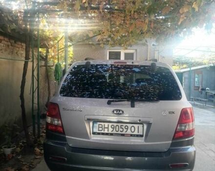 Серый Киа Соренто, объемом двигателя 2.5 л и пробегом 220 тыс. км за 7500 $, фото 2 на Automoto.ua