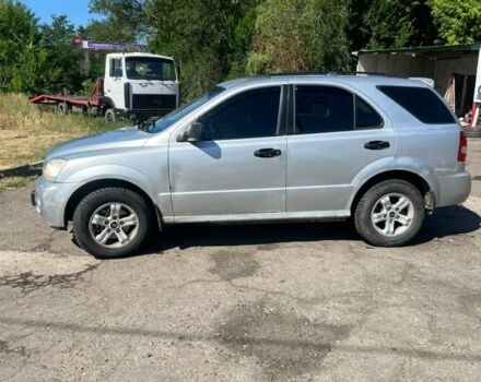 Серый Киа Соренто, объемом двигателя 2.5 л и пробегом 200 тыс. км за 4500 $, фото 1 на Automoto.ua