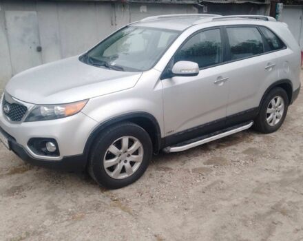 Серый Киа Соренто, объемом двигателя 2.4 л и пробегом 200 тыс. км за 10800 $, фото 1 на Automoto.ua