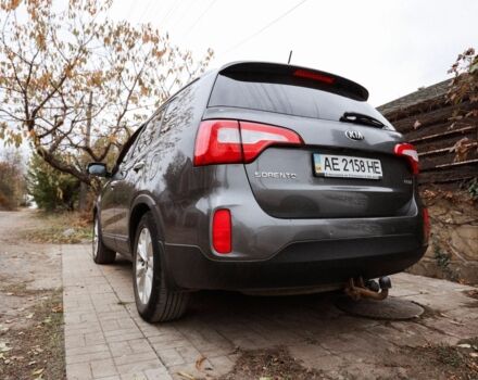 Сірий Кіа Соренто, об'ємом двигуна 2.2 л та пробігом 243 тис. км за 15000 $, фото 5 на Automoto.ua