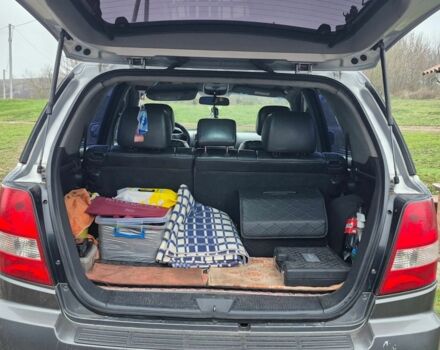 Сірий Кіа Соренто, об'ємом двигуна 2 л та пробігом 125 тис. км за 6626 $, фото 5 на Automoto.ua