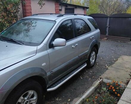 Сірий Кіа Соренто, об'ємом двигуна 2.5 л та пробігом 240 тис. км за 6500 $, фото 1 на Automoto.ua