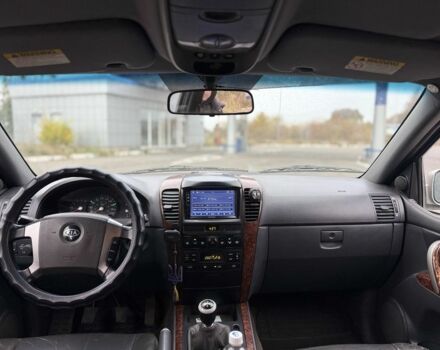 Серый Киа Соренто, объемом двигателя 2.5 л и пробегом 413 тыс. км за 5600 $, фото 16 на Automoto.ua