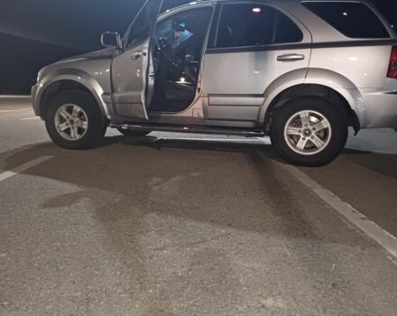 Сірий Кіа Соренто, об'ємом двигуна 0 л та пробігом 350 тис. км за 7000 $, фото 3 на Automoto.ua