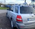 Серый Киа Соренто, объемом двигателя 2.5 л и пробегом 370 тыс. км за 6500 $, фото 2 на Automoto.ua