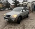 Серый Киа Соренто, объемом двигателя 2.4 л и пробегом 150 тыс. км за 5400 $, фото 1 на Automoto.ua