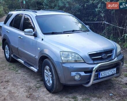 Киа Соренто 2003 в Яворове на Automoto.ua Серый Киа Соренто, объемом двигателя 2.5 л и пробегом 336 тыс. км за 4500 $, фото 2 на Automoto.ua