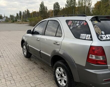 Киа Соренто 2003 в Краматорске на Automoto.ua Серый Киа Соренто, объемом двигателя 2.5 л и пробегом 300 тыс. км за 4700 $, фото 4 на Automoto.ua