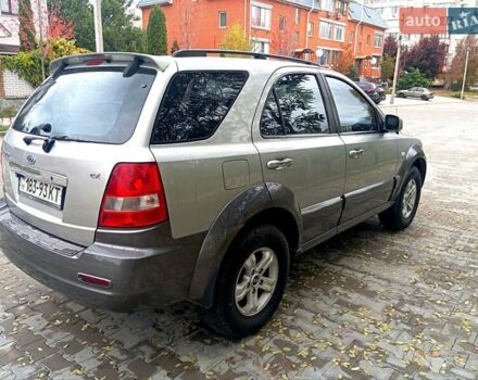Сірий Кіа Соренто, об'ємом двигуна 2.4 л та пробігом 220 тис. км за 6500 $, фото 3 на Automoto.ua
