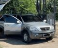 Серый Киа Соренто, объемом двигателя 2.5 л и пробегом 250 тыс. км за 5500 $, фото 2 на Automoto.ua