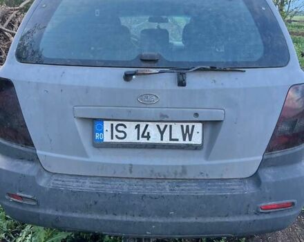 Серый Киа Соренто, объемом двигателя 2.5 л и пробегом 244 тыс. км за 5500 $, фото 2 на Automoto.ua