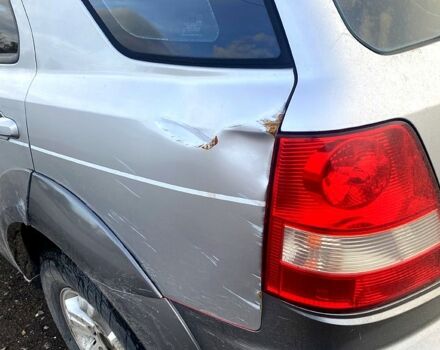 Серый Киа Соренто, объемом двигателя 2.5 л и пробегом 370 тыс. км за 6500 $, фото 10 на Automoto.ua