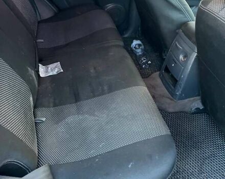 Серый Киа Соренто, объемом двигателя 2.5 л и пробегом 244 тыс. км за 5500 $, фото 5 на Automoto.ua