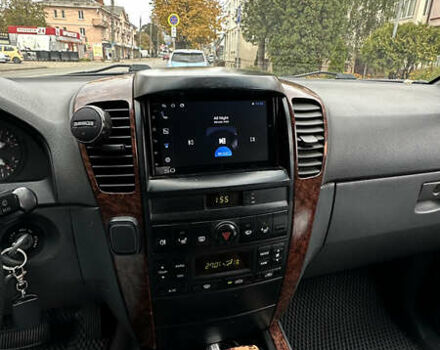 Киа Соренто 2003 в Черновцах на Automoto.ua Серый Киа Соренто, объемом двигателя 2.5 л и пробегом 312 тыс. км за 5300 $, фото 3 на Automoto.ua