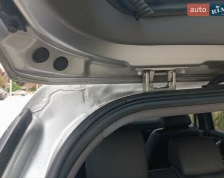 Сірий Кіа Соренто, об'ємом двигуна 2.4 л та пробігом 220 тис. км за 6500 $, фото 31 на Automoto.ua