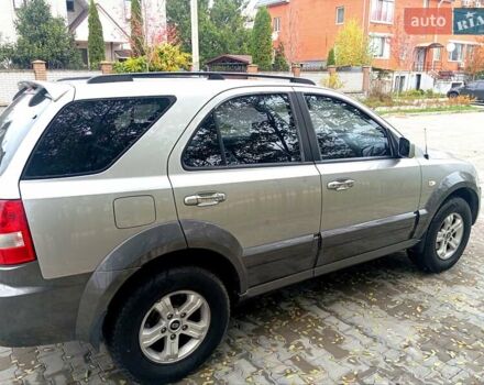 Сірий Кіа Соренто, об'ємом двигуна 2.4 л та пробігом 220 тис. км за 6500 $, фото 14 на Automoto.ua