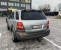 Серый Киа Соренто, объемом двигателя 2.5 л и пробегом 300 тыс. км за 3200 $, фото 4 на Automoto.ua