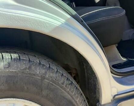 Киа Соренто 2004 в Ужгороде на Automoto.ua Серый Киа Соренто, объемом двигателя 2.5 л и пробегом 303 тыс. км за 7500 $, фото 12 на Automoto.ua