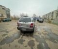 Серый Киа Соренто, объемом двигателя 2.5 л и пробегом 387 тыс. км за 4300 $, фото 5 на Automoto.ua