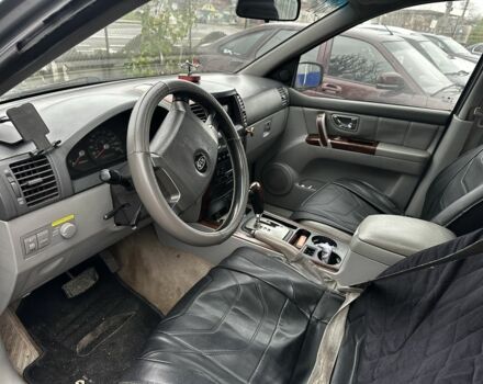 Сірий Кіа Соренто, об'ємом двигуна 2.5 л та пробігом 250 тис. км за 3500 $, фото 3 на Automoto.ua