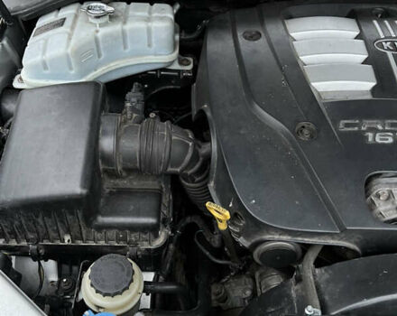 Сірий Кіа Соренто, об'ємом двигуна 2.5 л та пробігом 302 тис. км за 6100 $, фото 6 на Automoto.ua