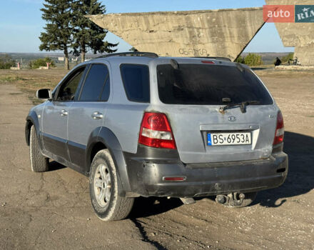 Киа Соренто 2004 в Изюме на Automoto.ua Серый Киа Соренто, объемом двигателя 2.5 л и пробегом 323 тыс. км за 4000 $, фото 4 на Automoto.ua
