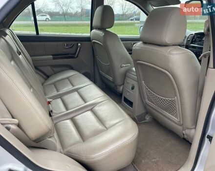 Серый Киа Соренто, объемом двигателя 2.5 л и пробегом 274 тыс. км за 3700 $, фото 30 на Automoto.ua